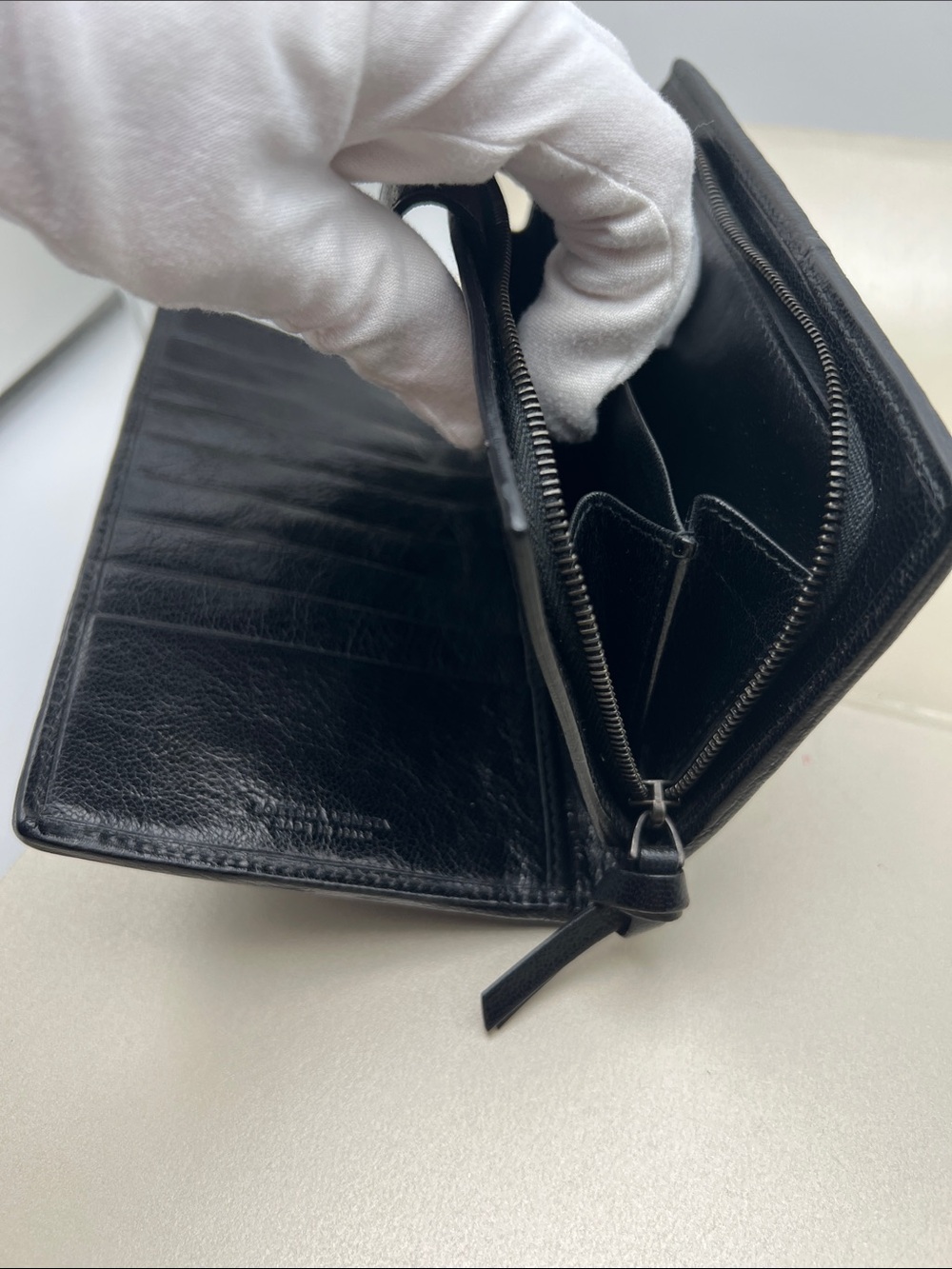 Bottega Veneta Intrecciato Snap Closure Black/Silver Woven Leather Bifold Wallet - Picture 9 of 17
